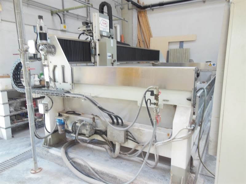 macchinari ed impianti usati per la lavorazione del marmo e granito, machine usate marmo e granito, Macchine usate per la pietra, Macchine usate per taglio marmo e granito, Macchine per taglio ceramica, Segatrici usate, Frese a ponte usate, macchinari usati marmo, Used stone machines, Second hand machines for stone, Used machine for stone, Pre-owned machines for marble and granite, Second hand stone machines, Stone machines, Maquinas usadas para marmor y granito, Maquinaria usada para marmol y granito, Maquina de ocasion para marmol y granito, Cortadora  puente para marmol y granito, Cortadora disco puente, Cortadora a controlle numerico